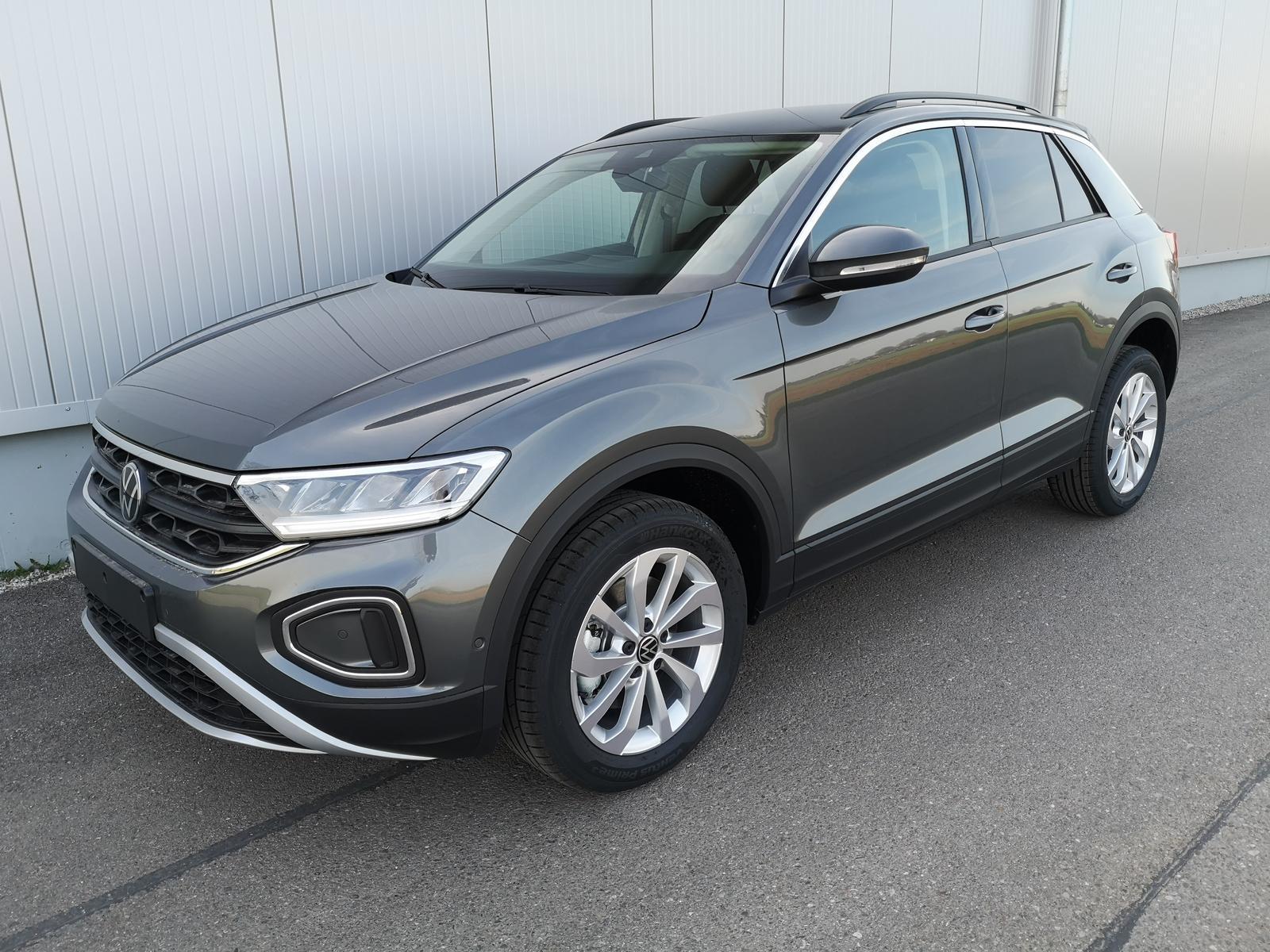 Volkswagen T-Roc LIFE 1.5 TSI DSG GV5 PDC Kamera ACC LED...