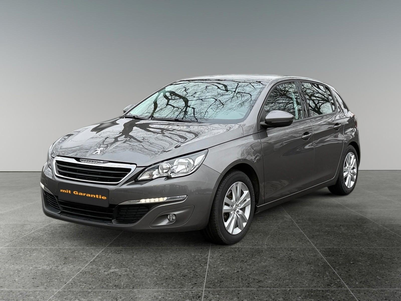 Peugeot 308 Active 1.2-Navi-8 Fach Bereift