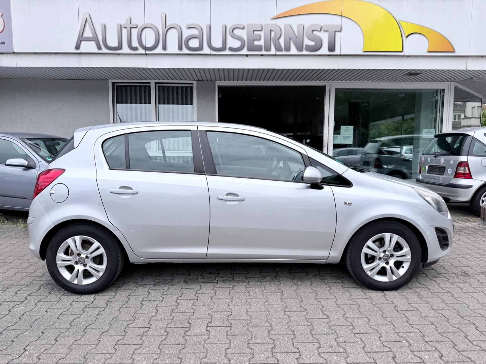 Opel Corsa D 1,4 Edition *5-türig+Navi+PDC+Bluetooth*