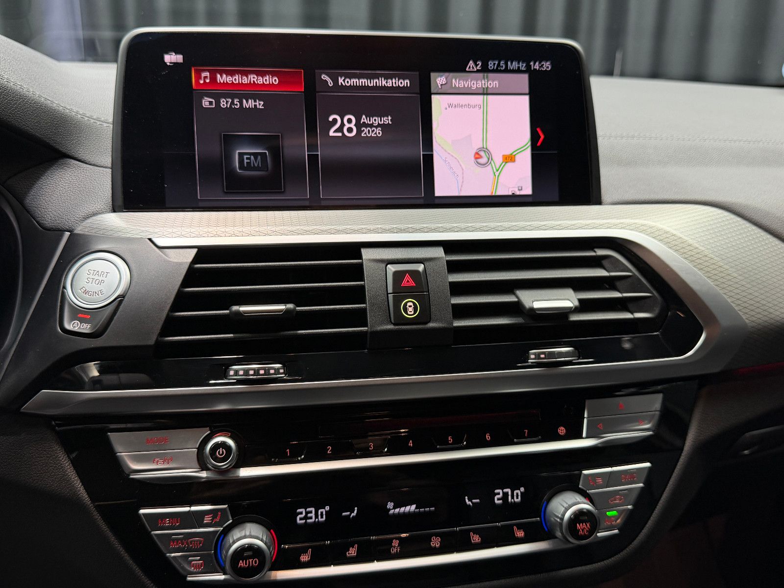 Fahrzeugabbildung BMW X3 M40 i |HuD|360°|LED|SITZBELÜFTUNG