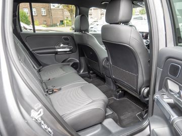 Mercedes GLB 180 - 8