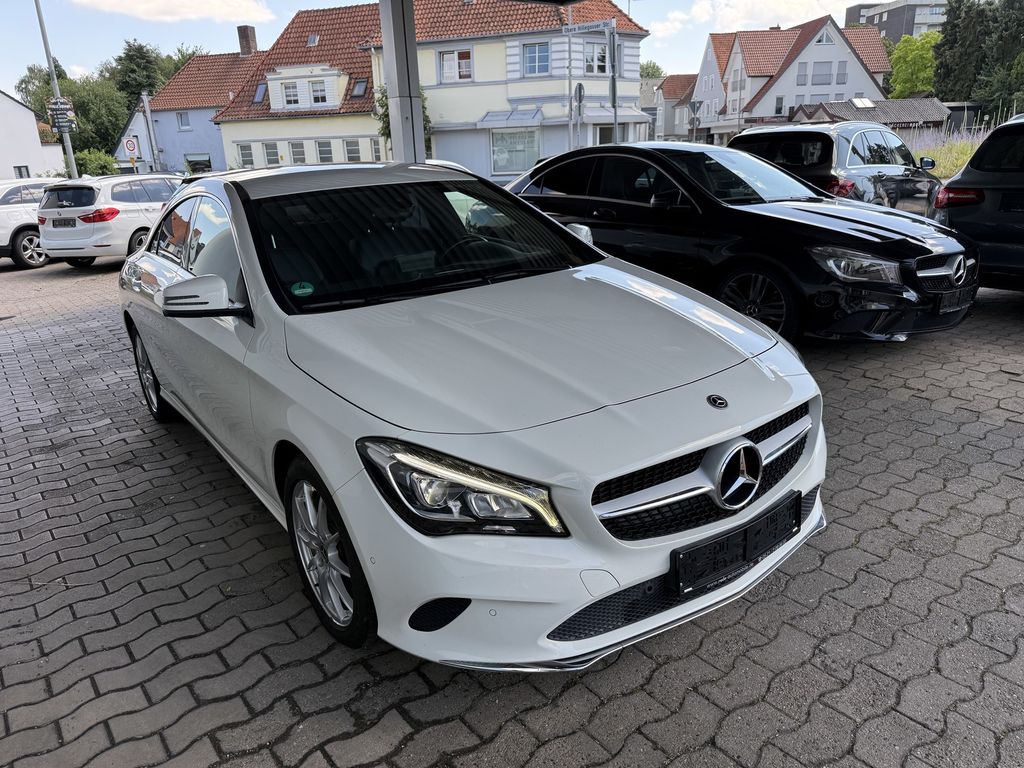 Image of Mercedes-Benz CLA 180