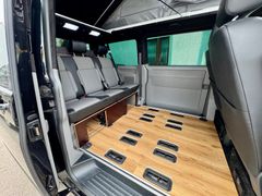 Kosi Busse Ostbayerns größter VW Bus und VW Bus Camping Experte. Ihr VW Bus Händler, VW Bus Camper Ausbau / Umbau und Fahrzeugservice in unserer Bulli Werkstatt Fahrzeugabbildung Volkswagen T6 Kosi California DSG 4Motion - UNIKAT!