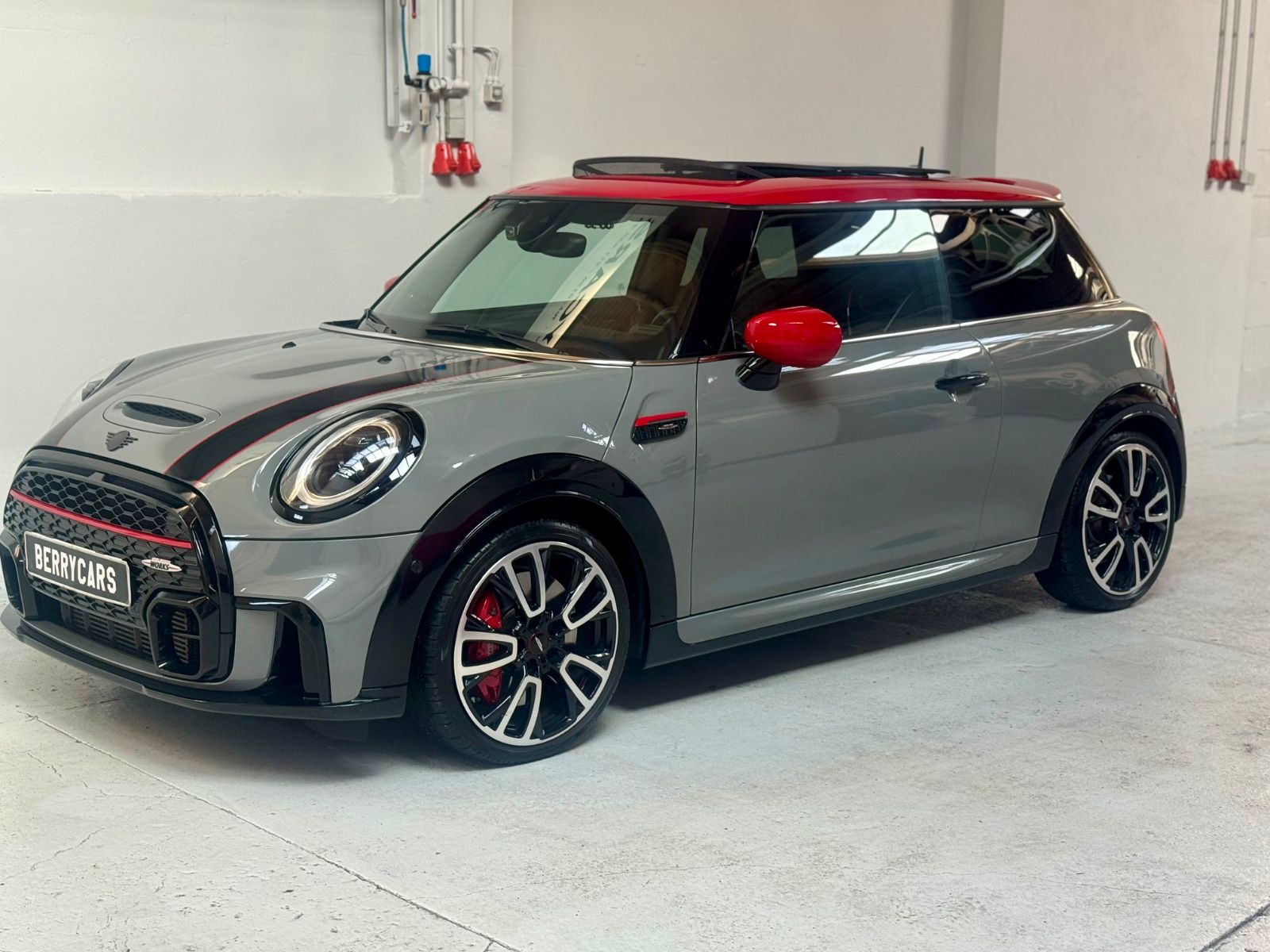 MINI John Cooper Works*TOP*PANO*GARANTIE 03/2028