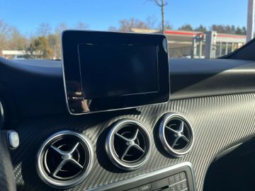 Fahrzeugabbildung Mercedes-Benz A 220d AMG*Totwinkel*Panorama*Kamera*Tempomat*
