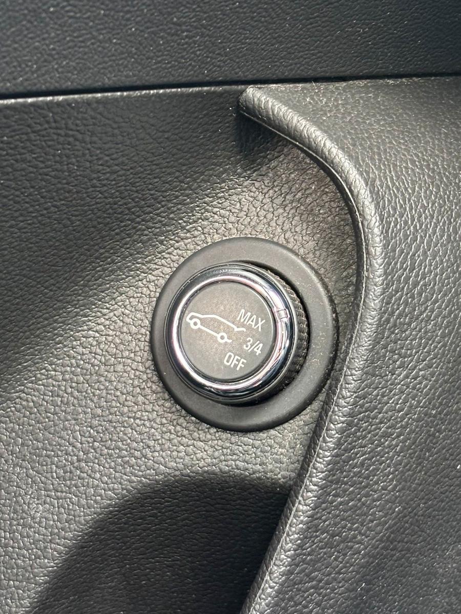 Opel Insignia 2013 — photo 9
