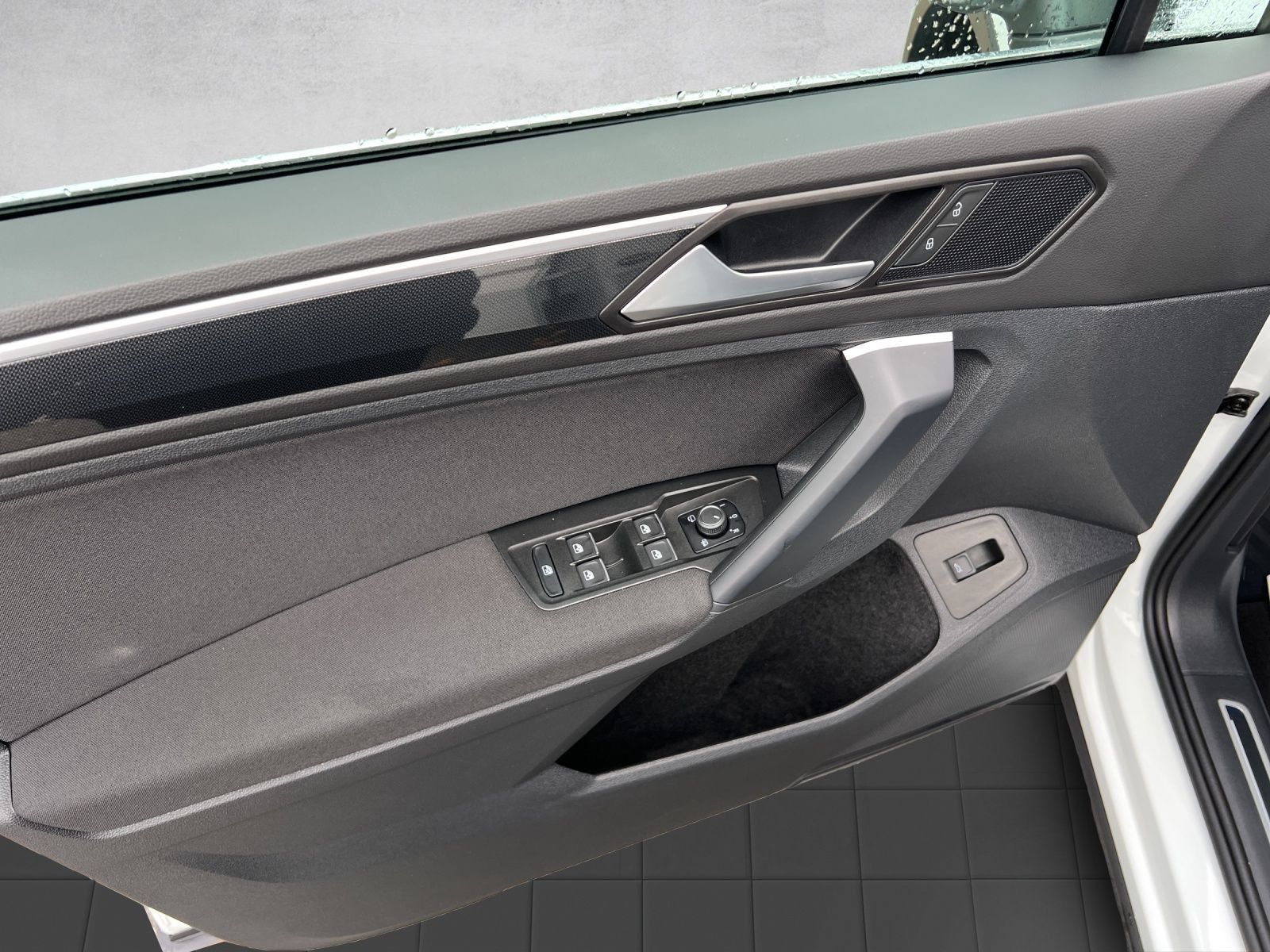 Tiguan Life 2.0 TDI DSG Navi*ACC*LED