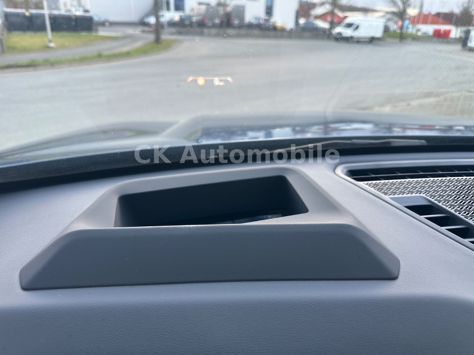 Fahrzeugabbildung BMW X1 20d xDrive xLine/Navi/Head-Up/Pano/LED/360°