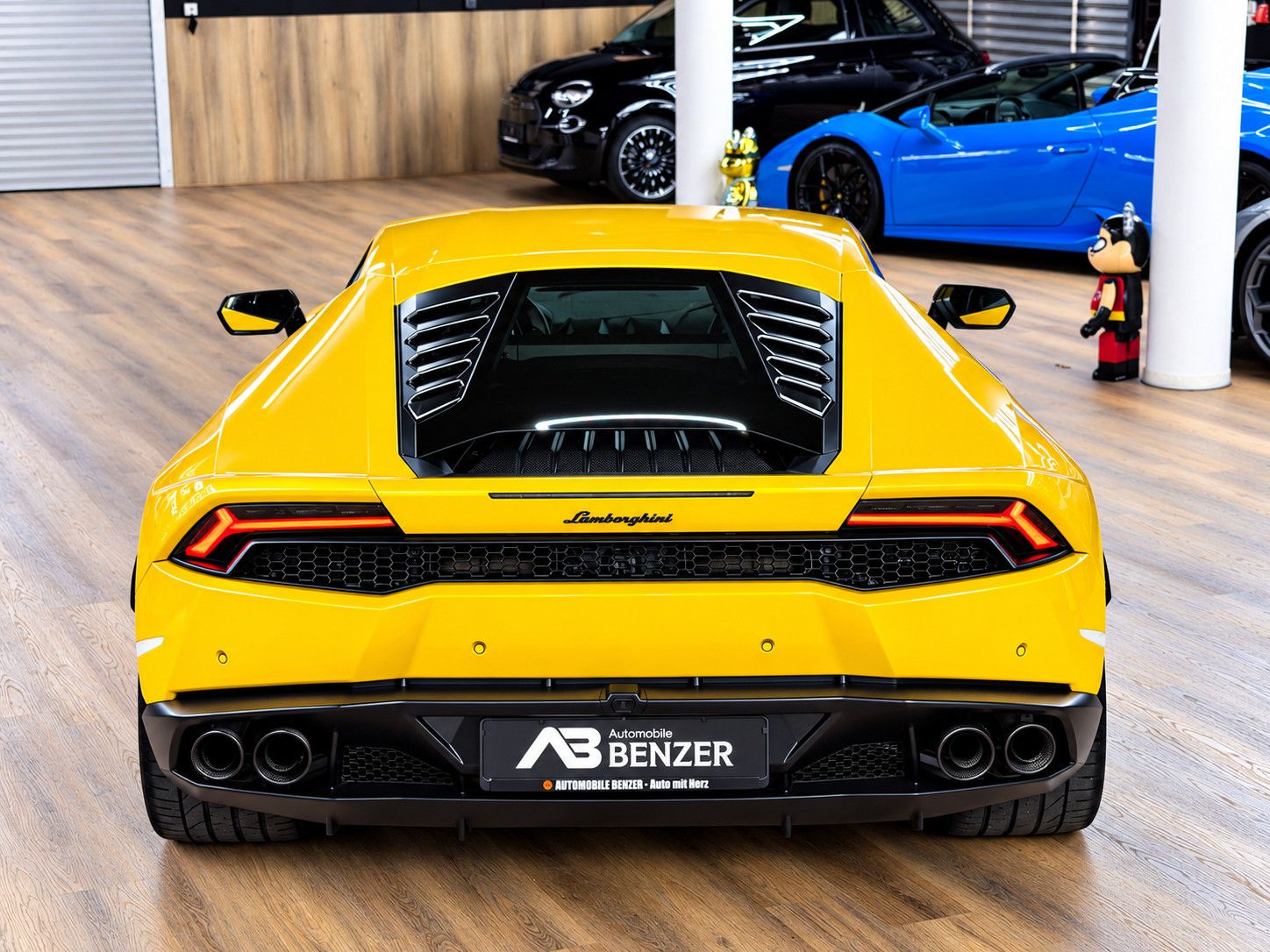 Fahrzeugabbildung Lamborghini Huracan Huracán /LIFT/KAMERA/CARBON/SCHALENSITZ/