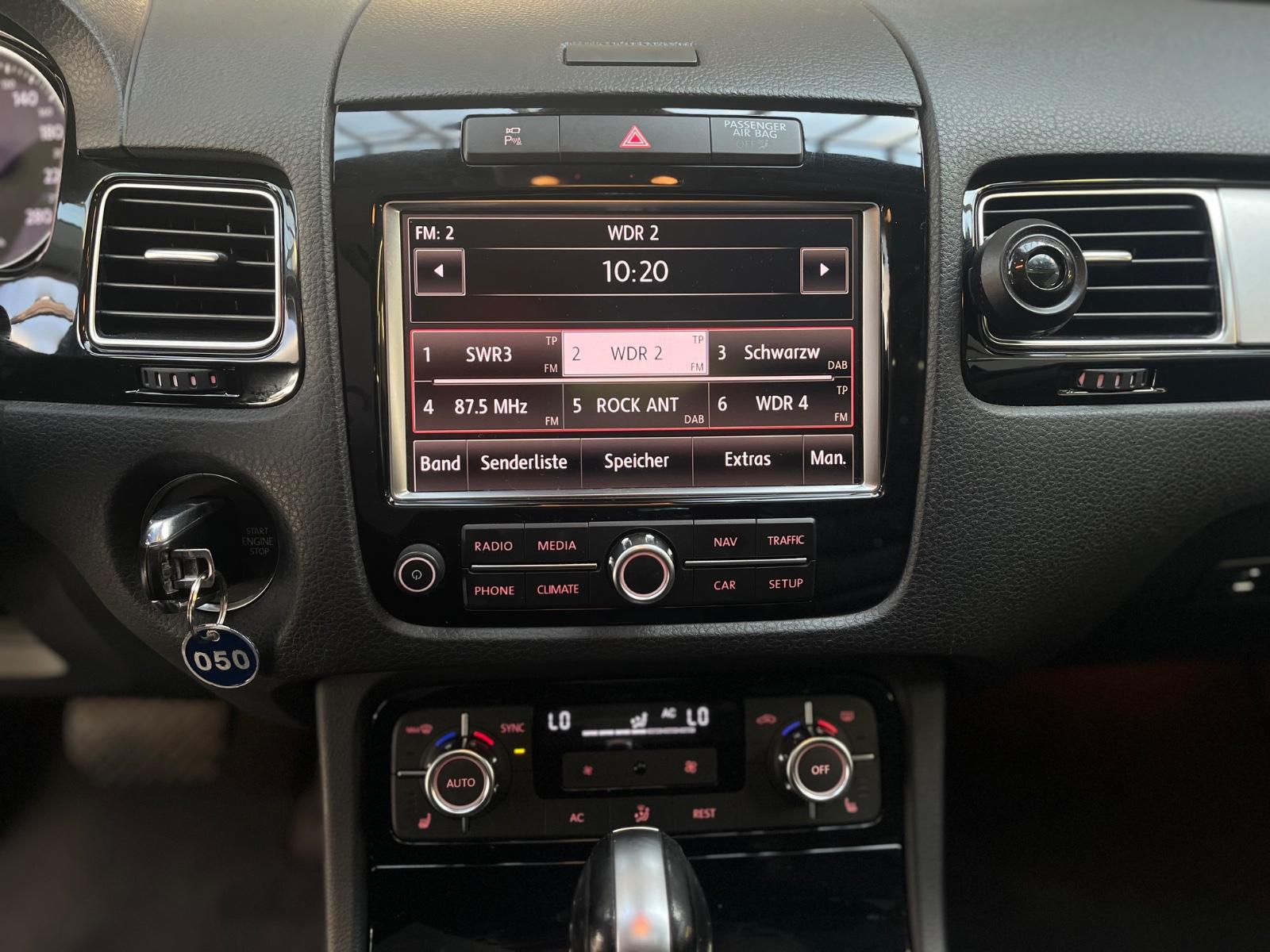 Volkswagen Touareg V6 TDI BMT *PANO*XENON*180°*