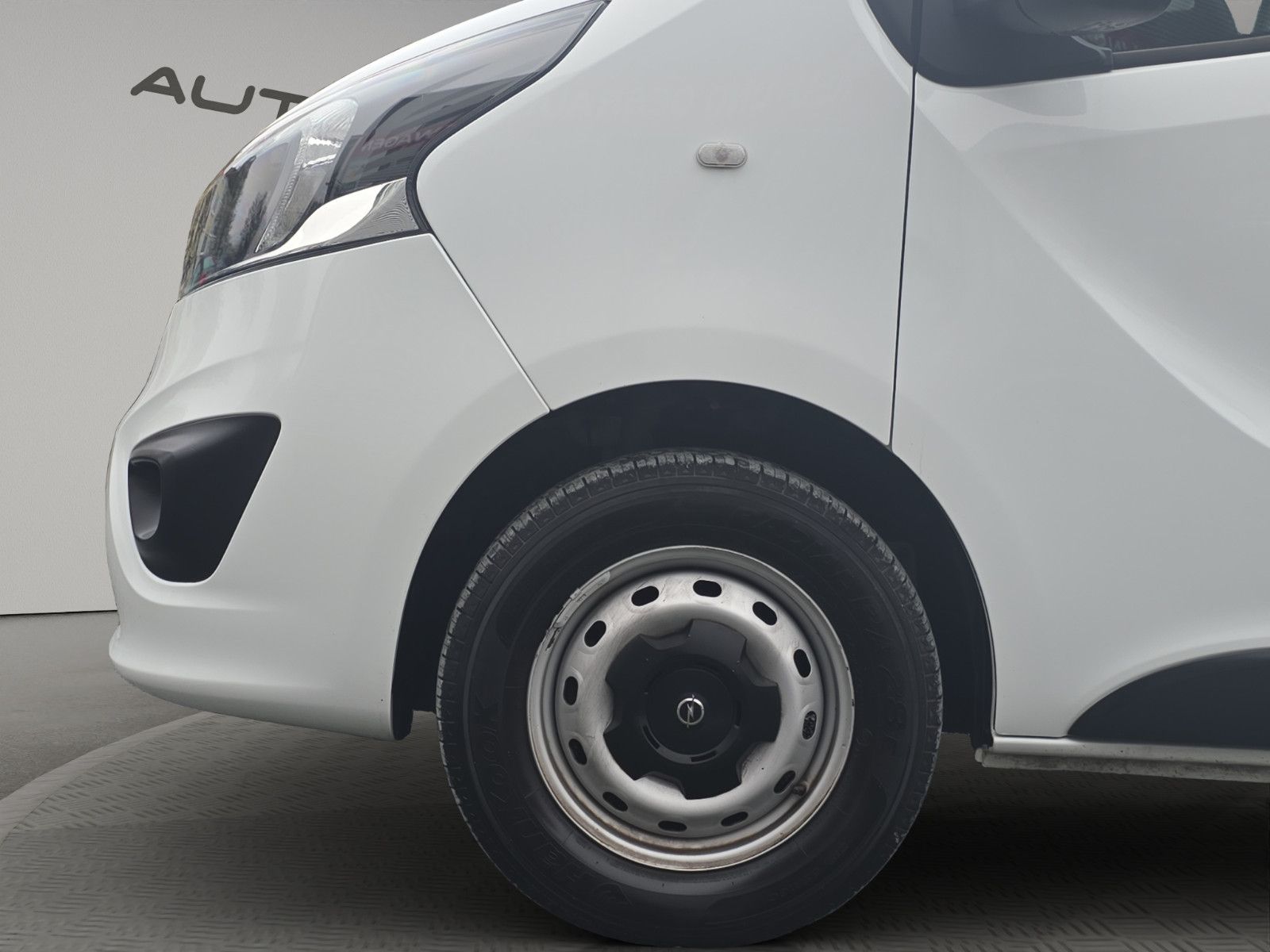 Fahrzeugabbildung Opel Vivaro B Kombi Aus 1.Hand 9-Sitze Klima Tempomat