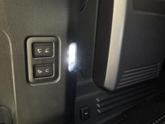 Foto Nummer 19: LAND ROVER Defender