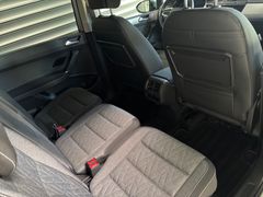 Fahrzeugabbildung Volkswagen Touran 2.0 TDI Move -- RearView/ ACC/ Navi