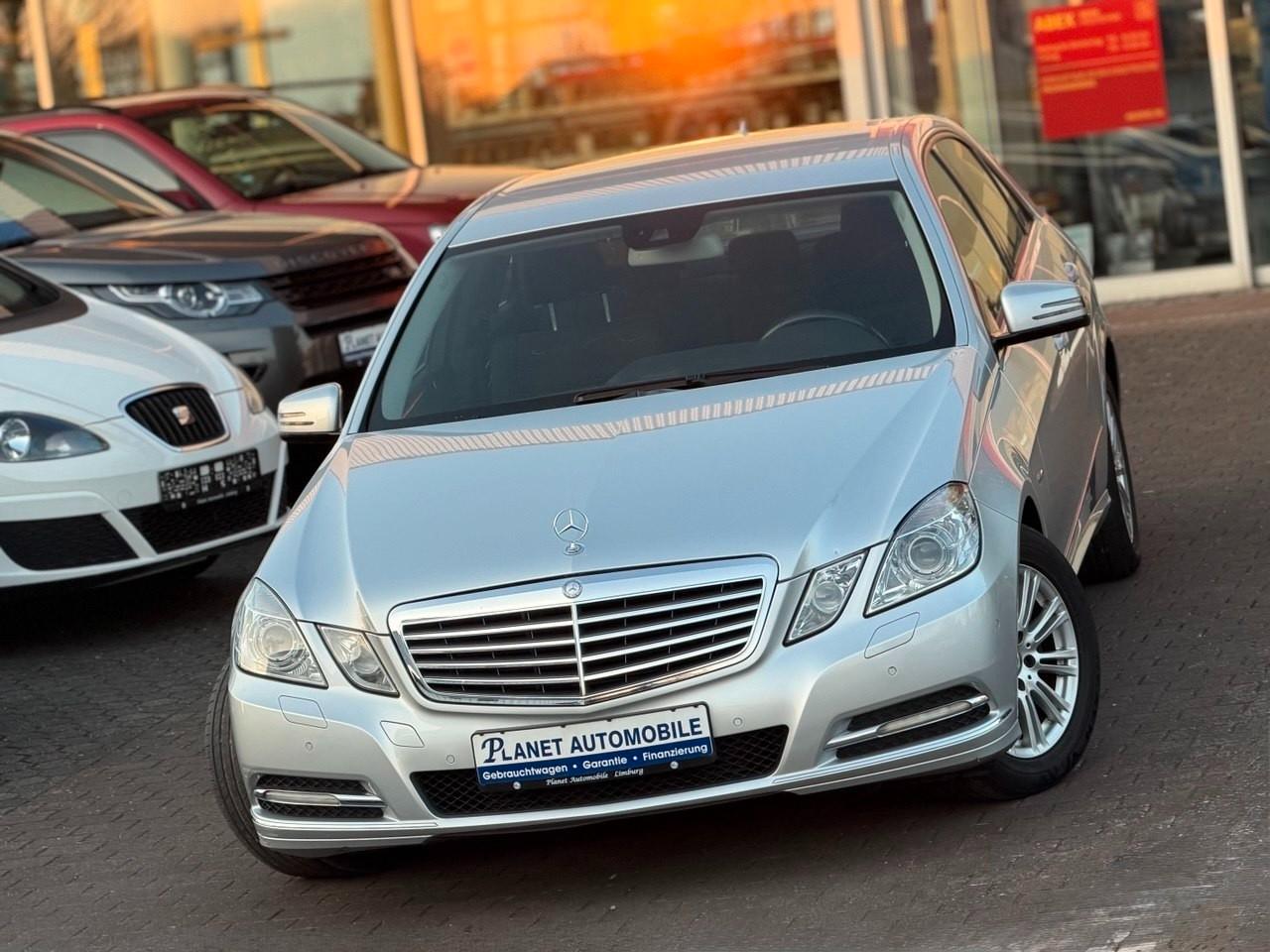 Mercedes-Benz E 200 E Limousine CGI BlueEfficiency/Automatik