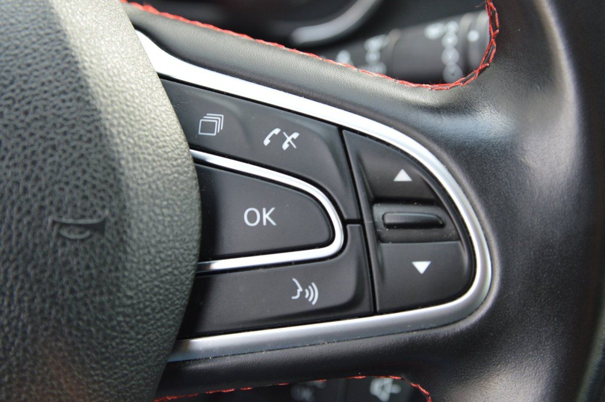 Fahrzeugabbildung Renault Kadjar   TCe 130 AHK Leder LED Kamera