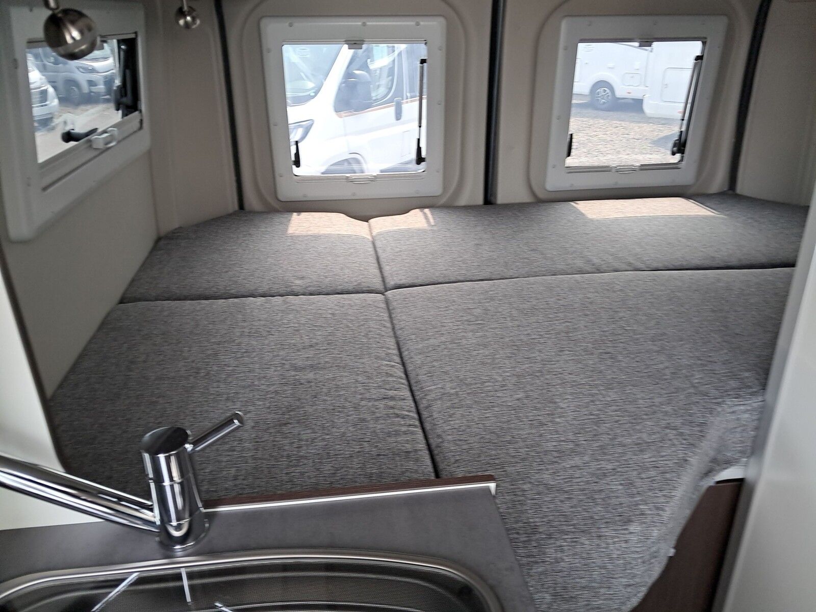 Fahrzeugabbildung Pössl Summit Prime 540 Fiat 140 PS 8627EUR geschenkt