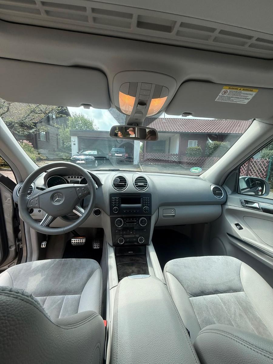 Mercedes-Benz ML 420 mit OFF Road Paket