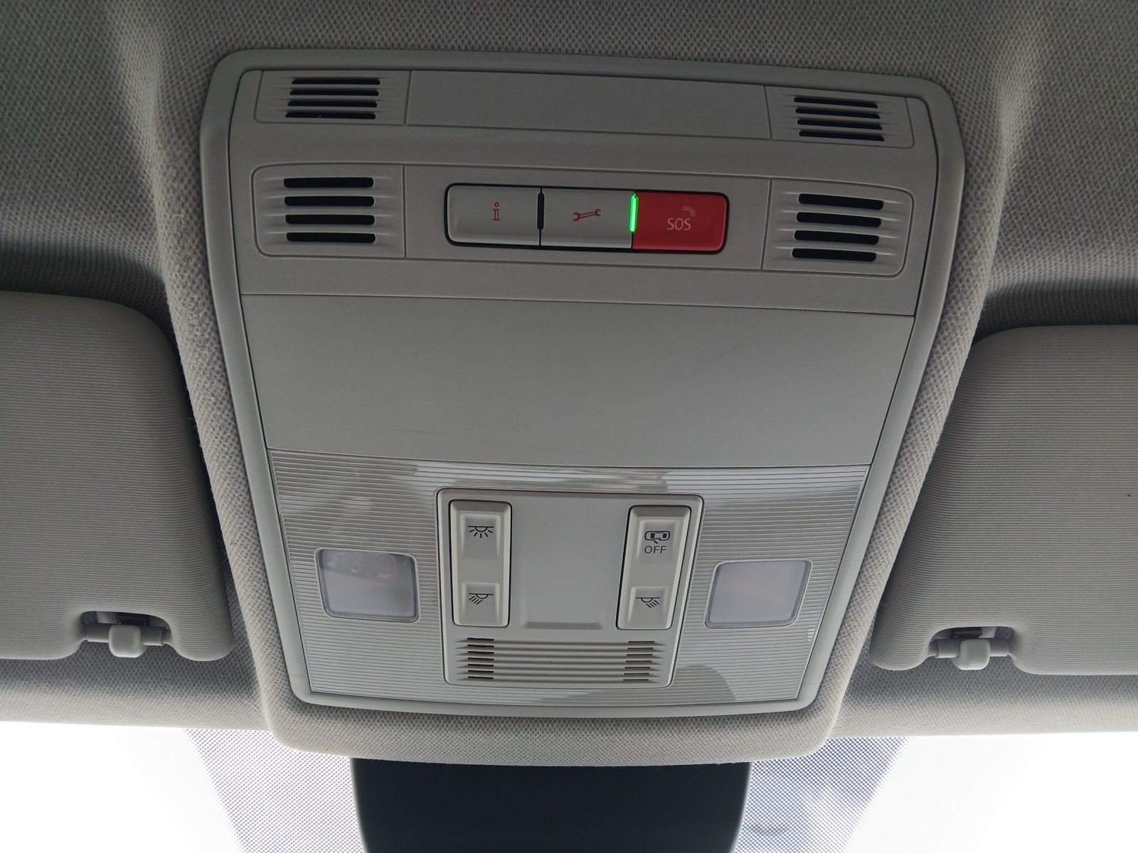 Fahrzeugabbildung SEAT Arona TSI Style LED Climatronic GRA SH LM