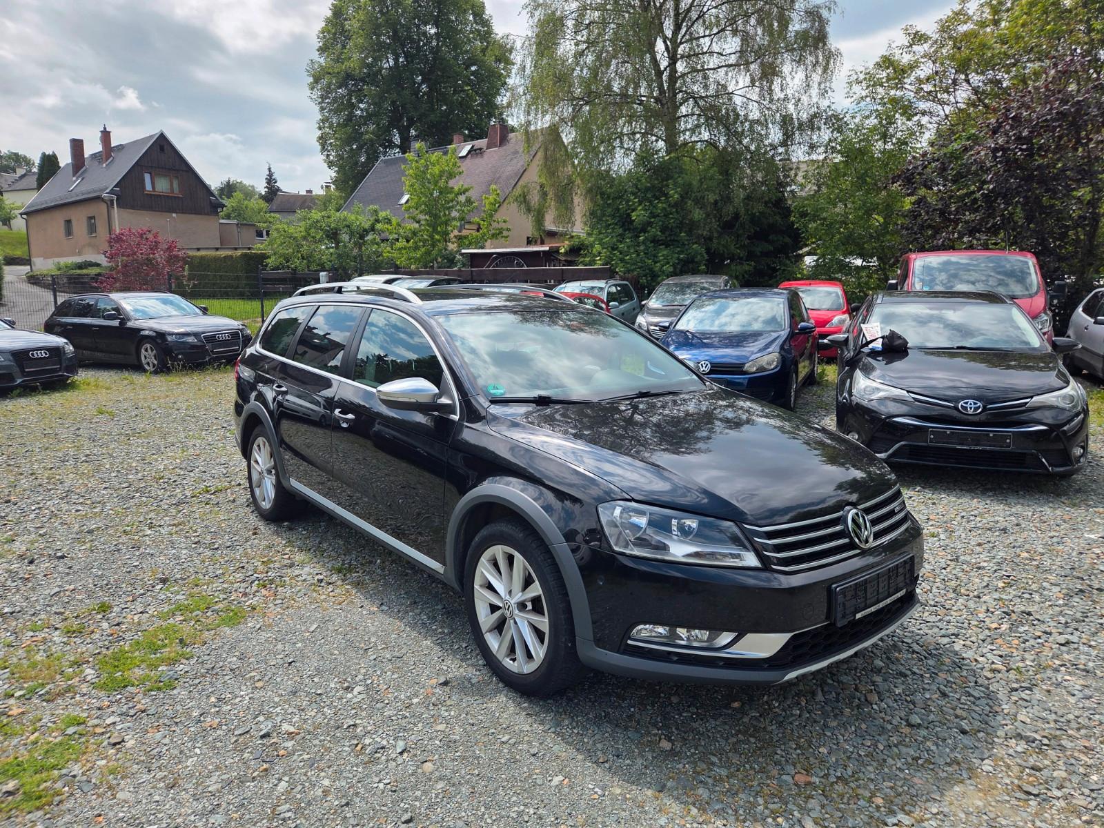 Volkswagen Passat Alltrack Variant Basis BMT 4Motion