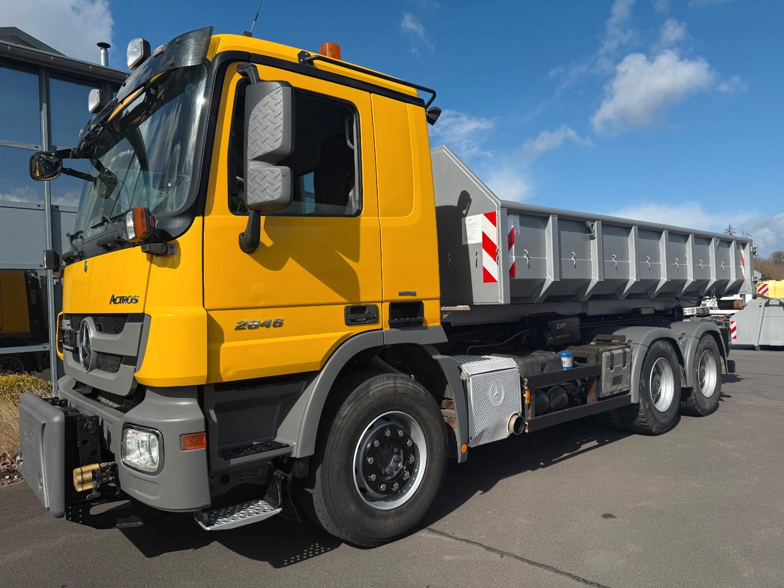 Mercedes-Benz Actros 2846 6x4 Mulitlift XR21S Retarder,Klima