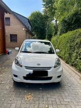 Daihatsu Sirion 1.0 M3 - Daihatsu Sirion: M1