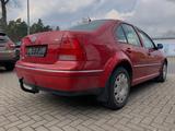 Volkswagen Bora 1.6 Special AHK*Climatronic - VW Bora Gebrauchtwagen