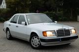Mercedes-Benz Mercedes Benz 300 E - Mercedes-Benz 300 aus 1992: 300e