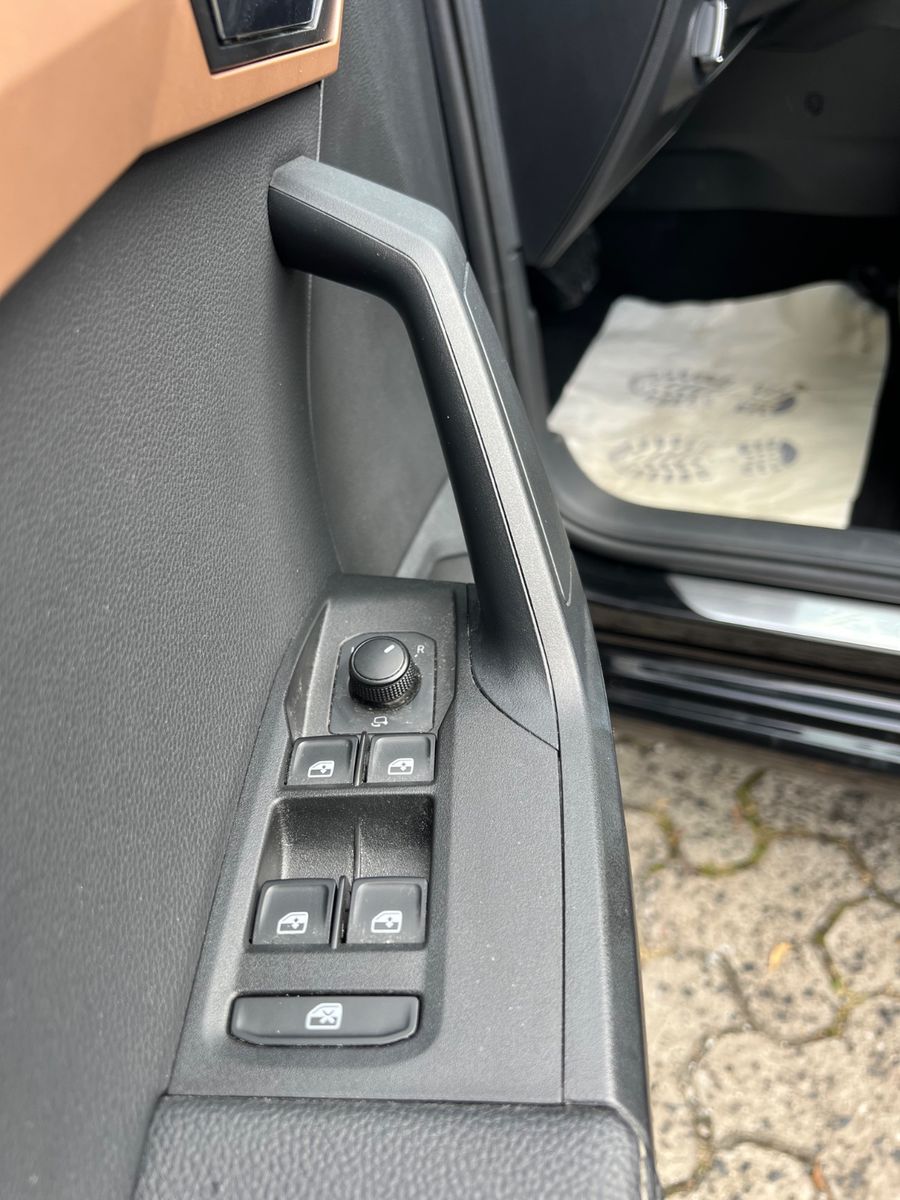 Fahrzeugabbildung SEAT Ibiza Xcellence Sport DSG *KEYLESS*ALCANTARA*LED