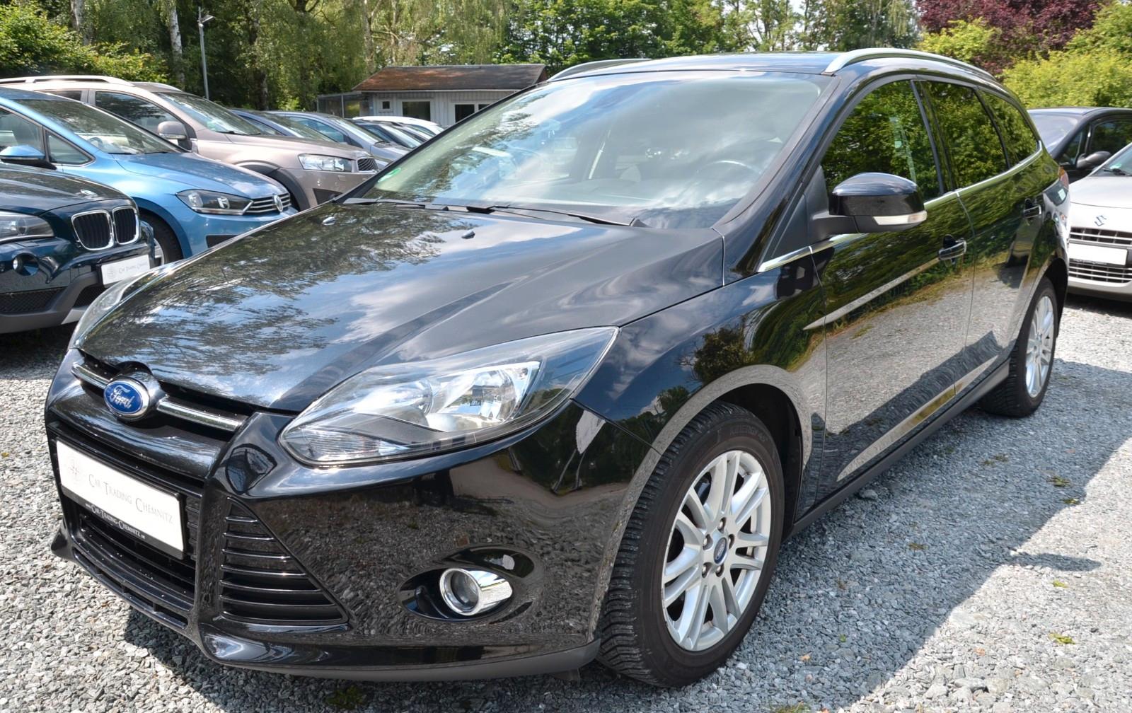 Ford Focus Turnier Titanium 1.6 Automatik Navi Kamera