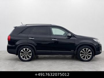 KIA Sorento - 8