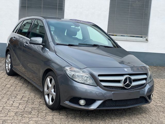 Mercedes-Benz B 180 SPORTPAKET *Leder/Navi/2XPTS/Bluetooth*