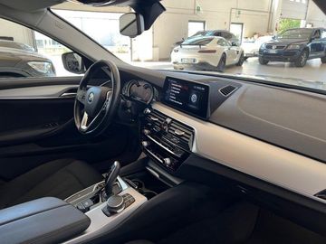 BMW 520 - 8