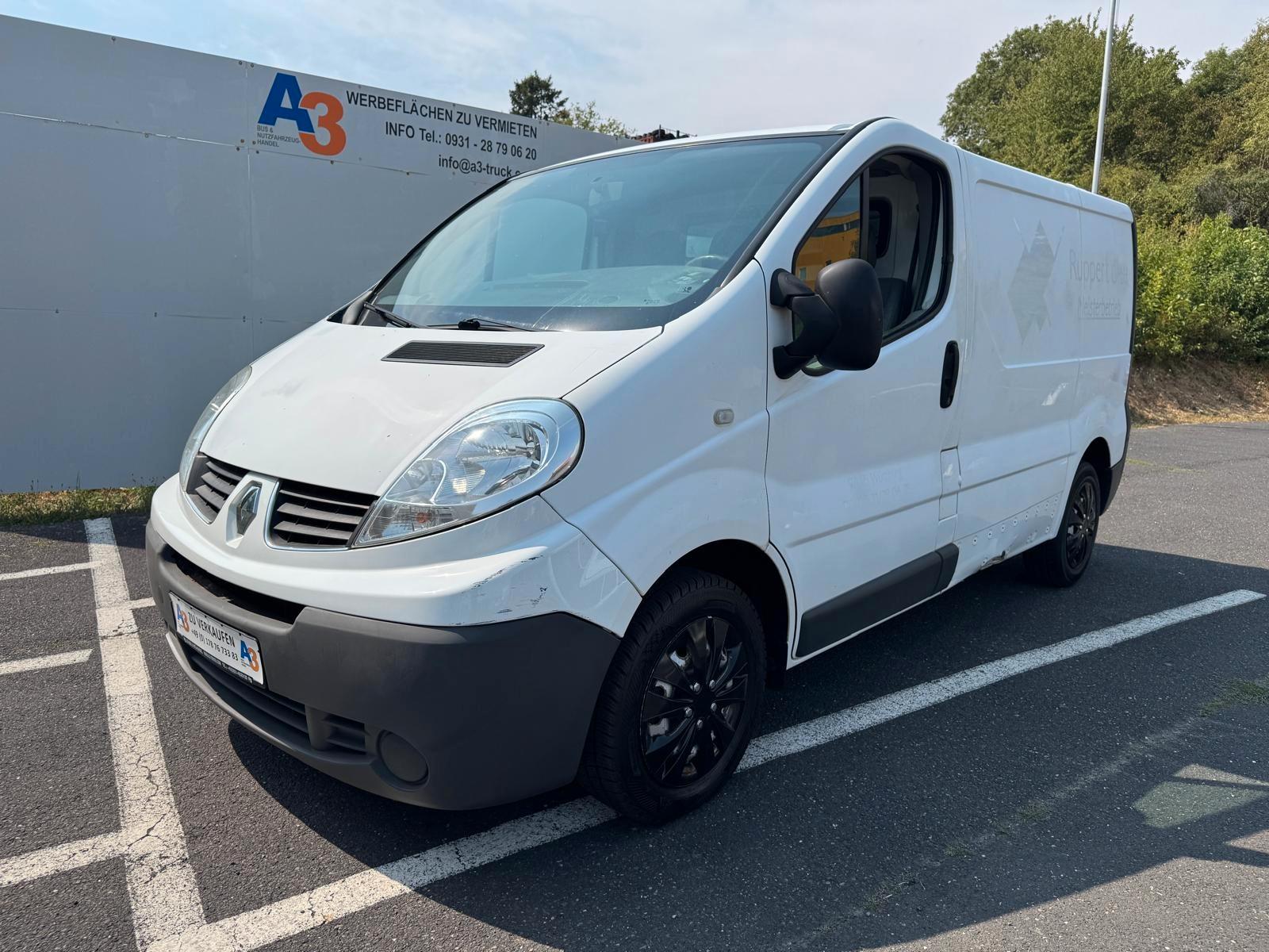 Renault Trafic 2.0dCi L1H1 2,7t AHK Nutzlast: 1017kg