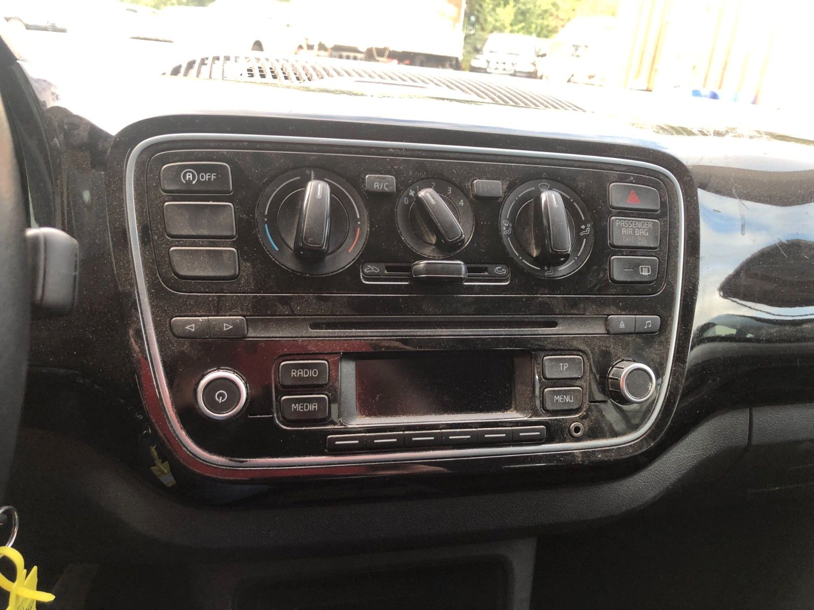 Fahrzeugabbildung Volkswagen up! cup up! BMT