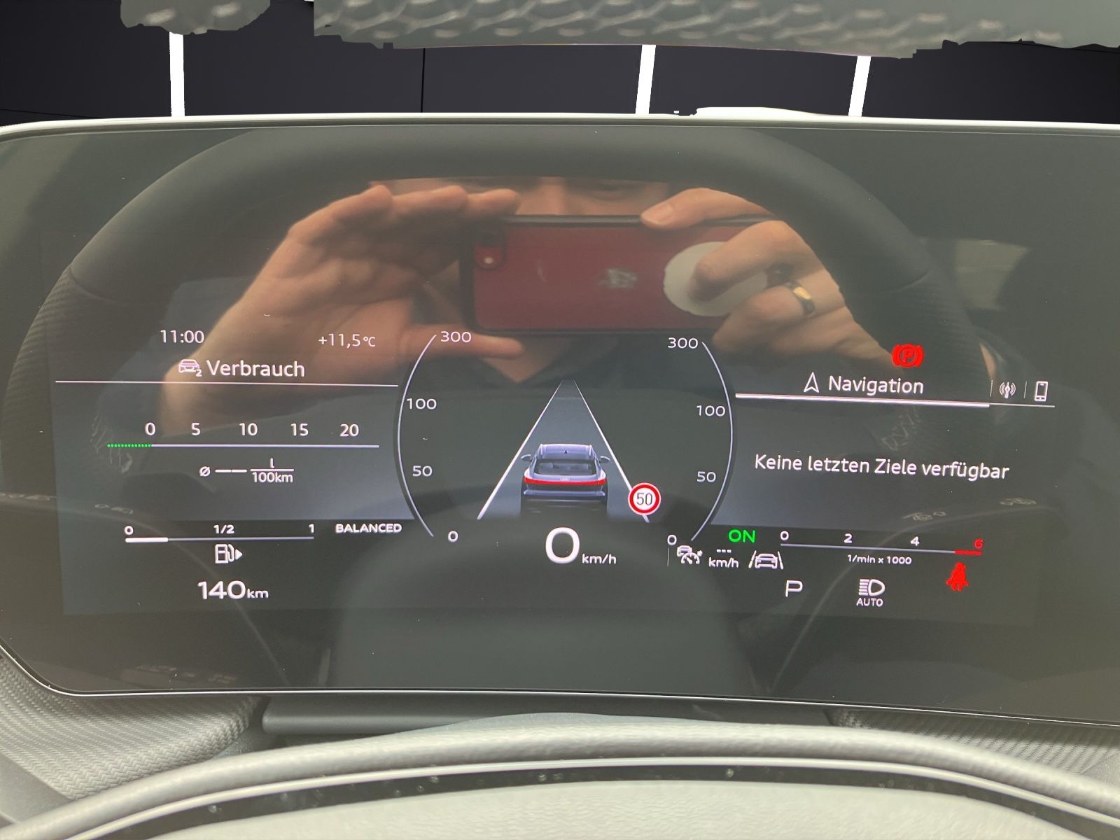 Fahrzeugabbildung Audi Q5 2.0 TDI quattro S line MATRIX AHZV ACC NAVI