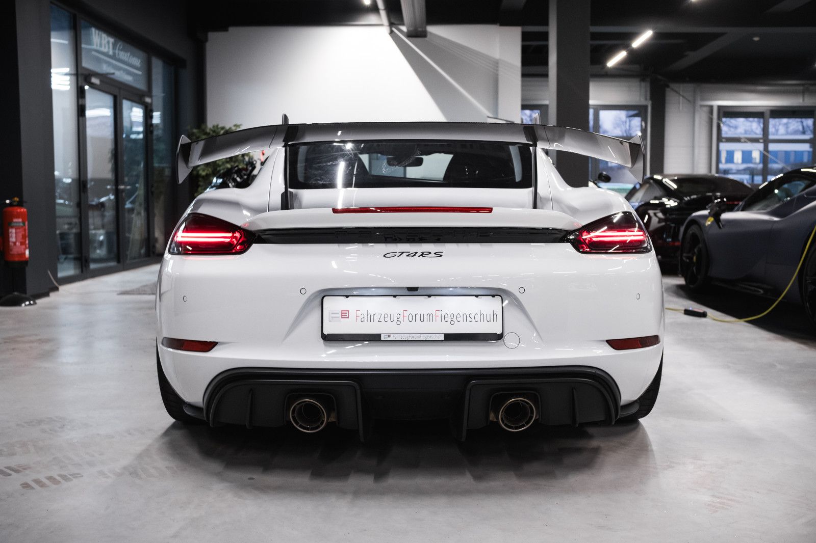 Fahrzeugabbildung Porsche 718 GT4 RS-Weissach-Clubsport-Lift-LED-Kam.-90 L