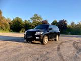Toyota Land Cruiser 4,5-l V8-D-4D Executive 200 - Toyota Land Cruiser: Executive