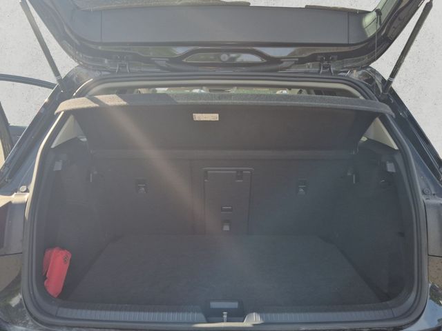 Golf Active 1.5 TSI,HUD,Kamera,5J-Garantie