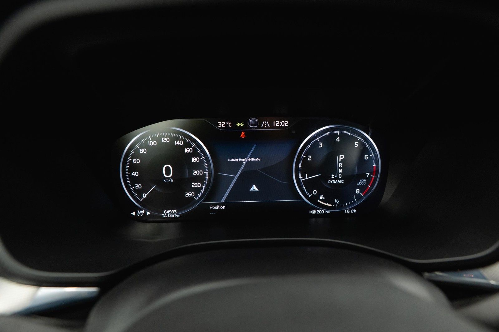 Fahrzeugabbildung Volvo XC60 R Design AWD | ACC | Pano | B&W | LED | 21`