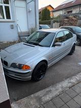 BMW E46 318i Vollaustattung - BMW 318 aus 1999: 318i E46