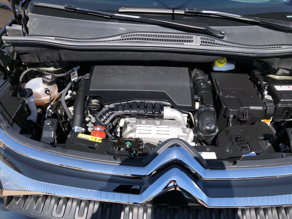 Fahrzeugabbildung Citroën C3 Aircross PureTech 130 Stop & Start EAT6 OPF P