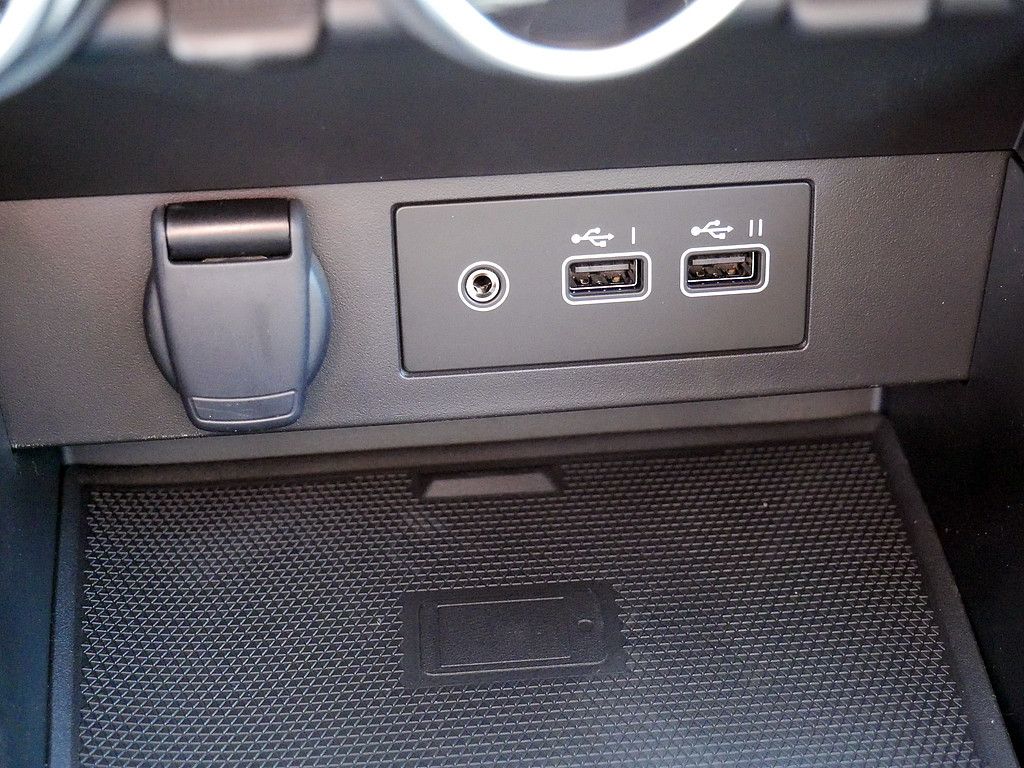 Fahrzeugabbildung Renault Clio Techno TCe 90