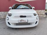 Fiat 500 500e Berlina 42 kWh Passion - Fiat 500: Passion