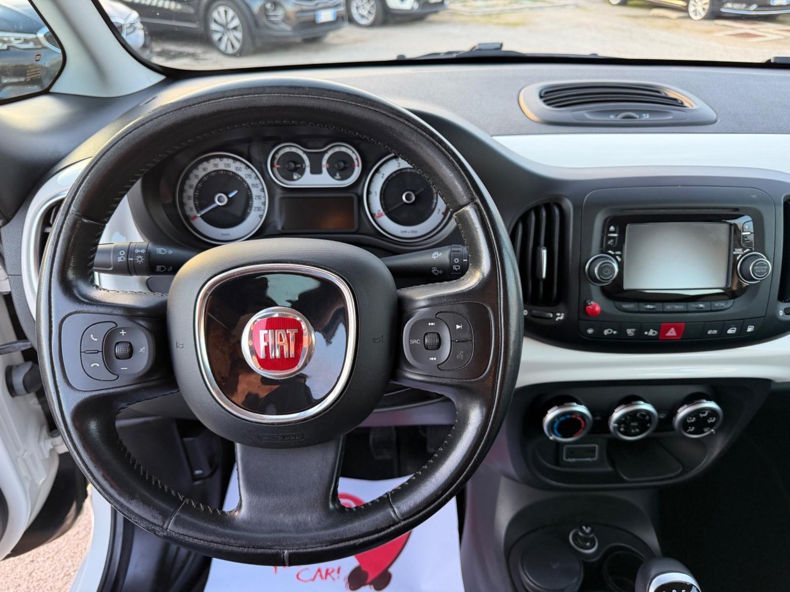 Fiat 500L 2015 — photo 14
