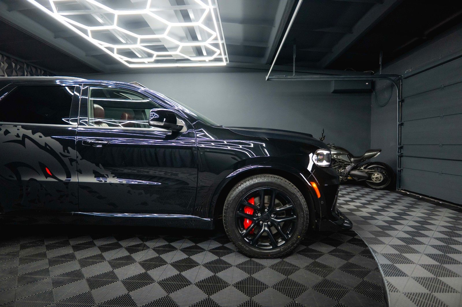 Fahrzeugabbildung Dodge Durango 5.7 V8 R/T 4x4 Night-Paket SRT TRACK PAK