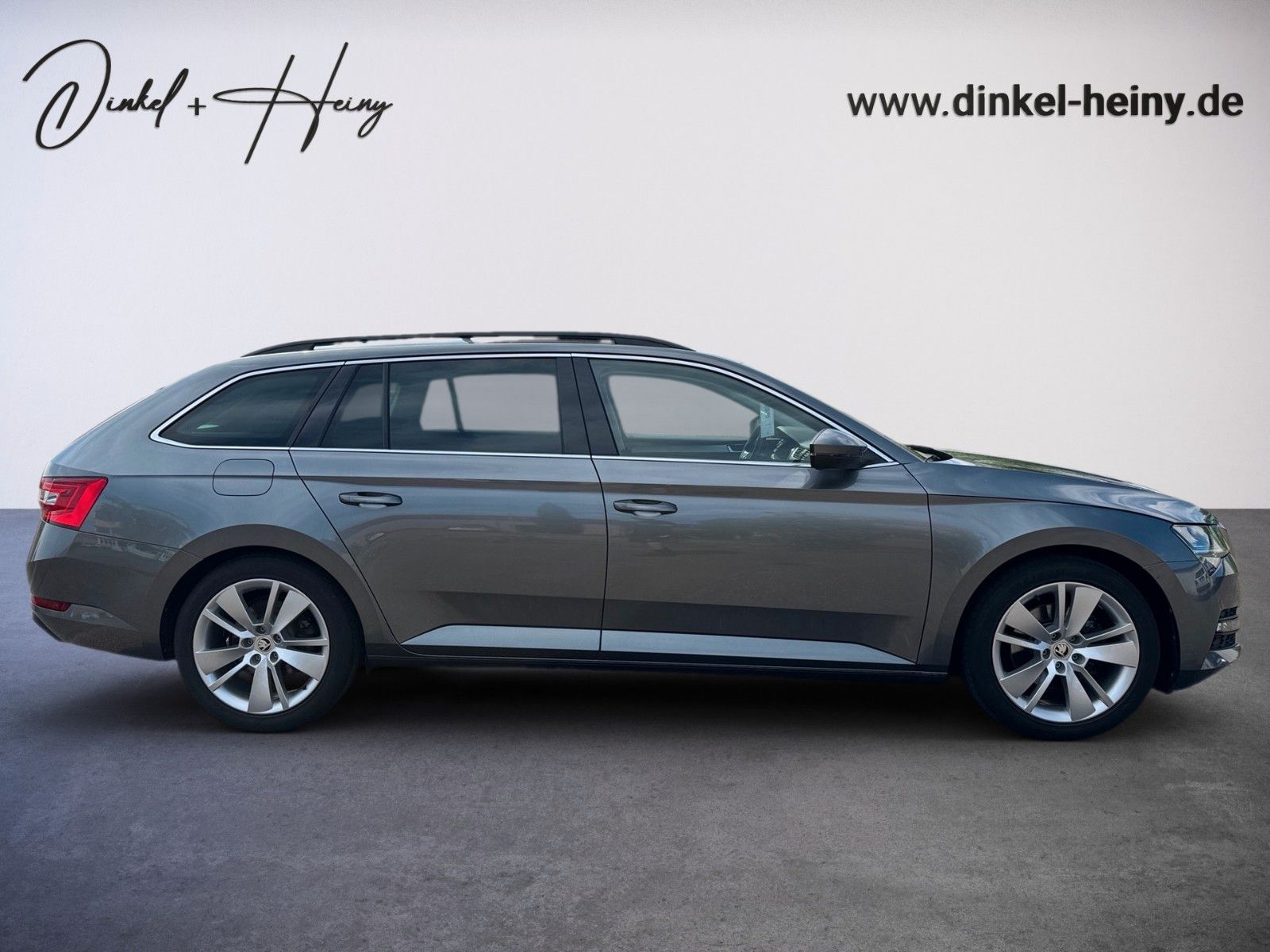 Fahrzeugabbildung SKODA Superb Combi Ambition