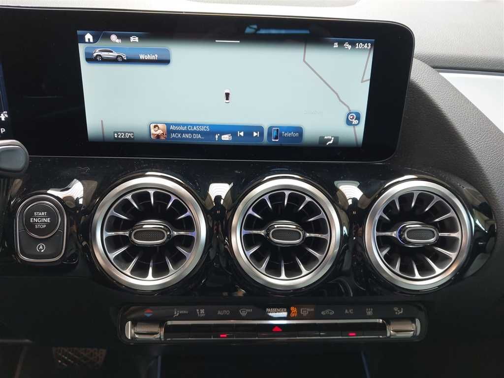Mercedes-Benz GLA 200 Progressive Line Advanced Plus DCT  foto 11