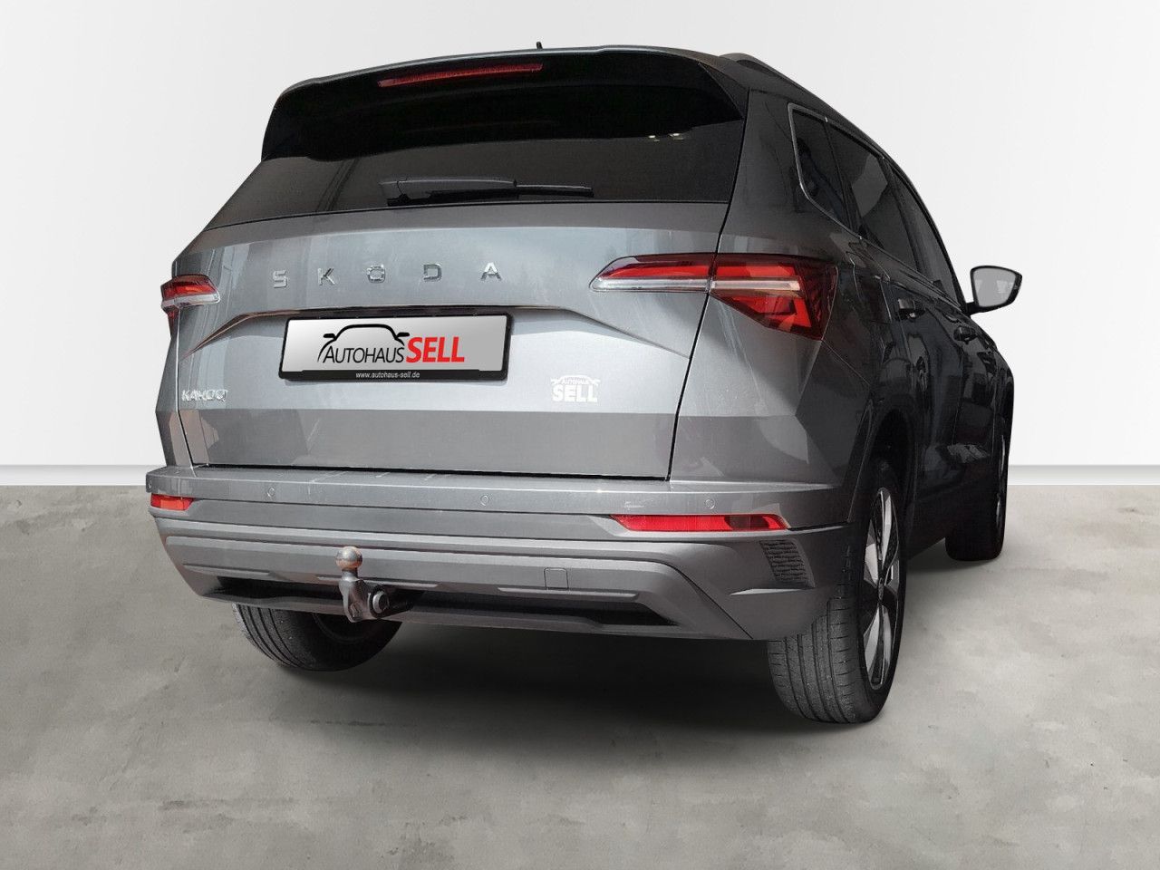 Fahrzeugabbildung SKODA Karoq Selection S110/1.5A7F, AHK