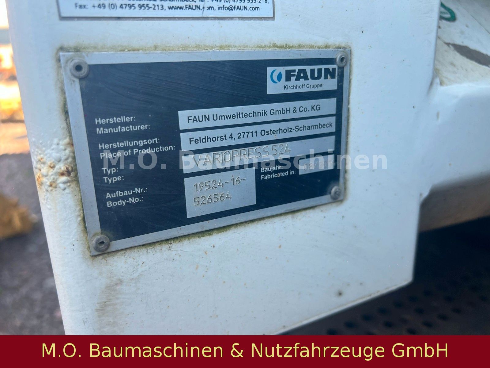 Fahrzeugabbildung Mercedes-Benz Antos  2532 /6x2/ L+L /Euro 5 / Brandschaden /