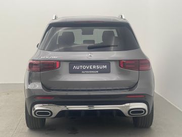 Mercedes GLB 200 - 8
